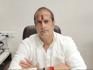 धीरे-धीरे सभी मुफ्त चिकित्सा समाप्त कर प्रायवेट चिकित्सालयों को लाभ पहुँचा रही बीजेपी की साय सरकार...