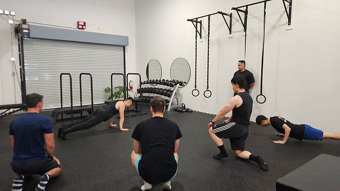 calisthenics-group-class
