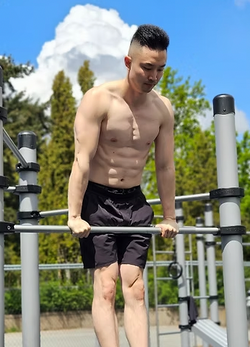 Muscle up