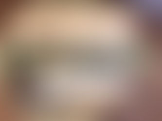 リリカラーの最新クロスのサンプルのご紹介