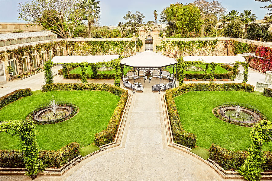 PalazzoParisio_Garden_010_FINAL.jpg