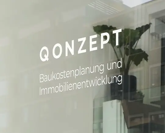 Premium Branding und Webdesign für Immobilienentwicklung – strategische Markenpositionierung