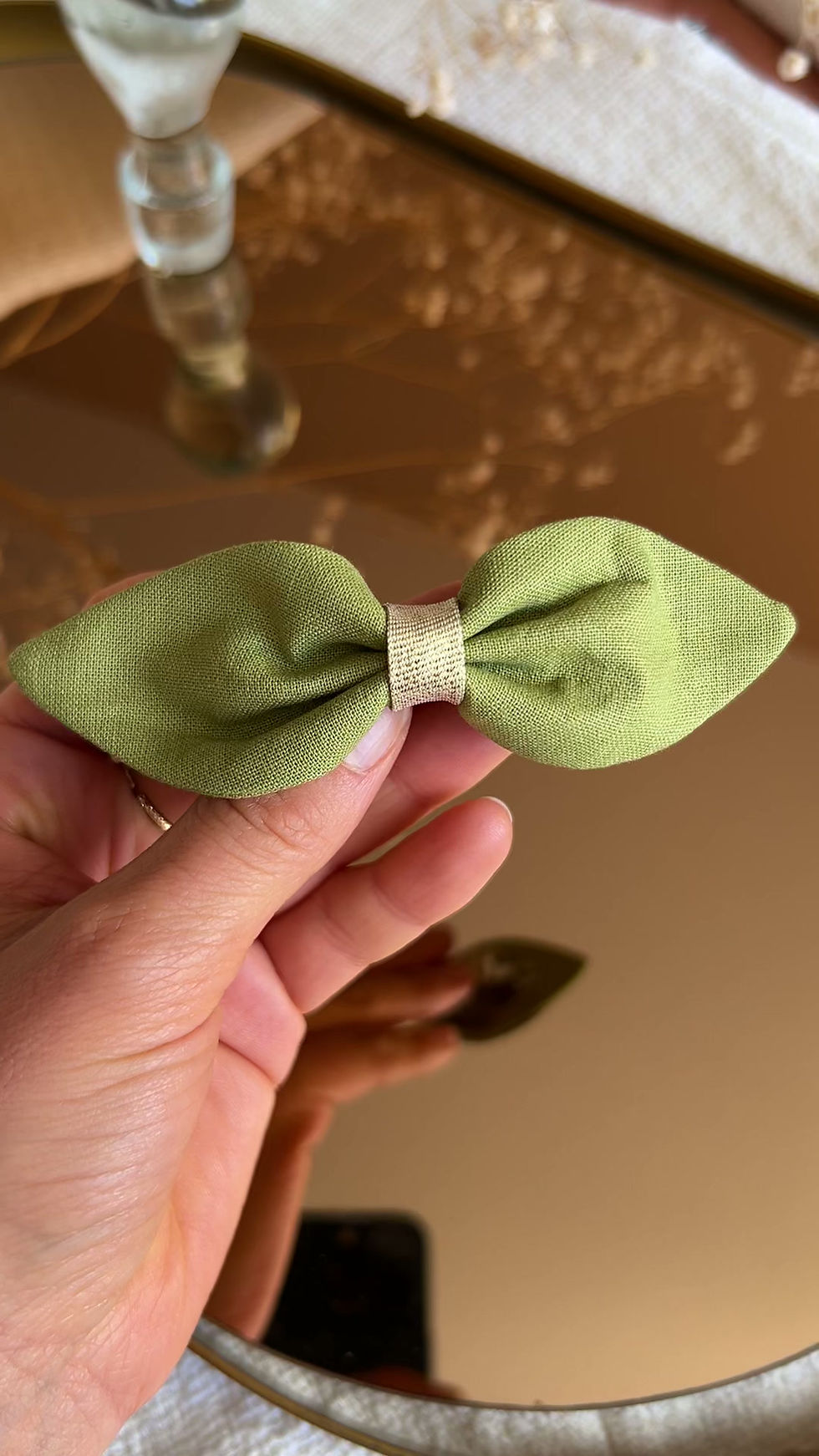Miniature : Barrette noeud Joséphine en coton vert olive clair 