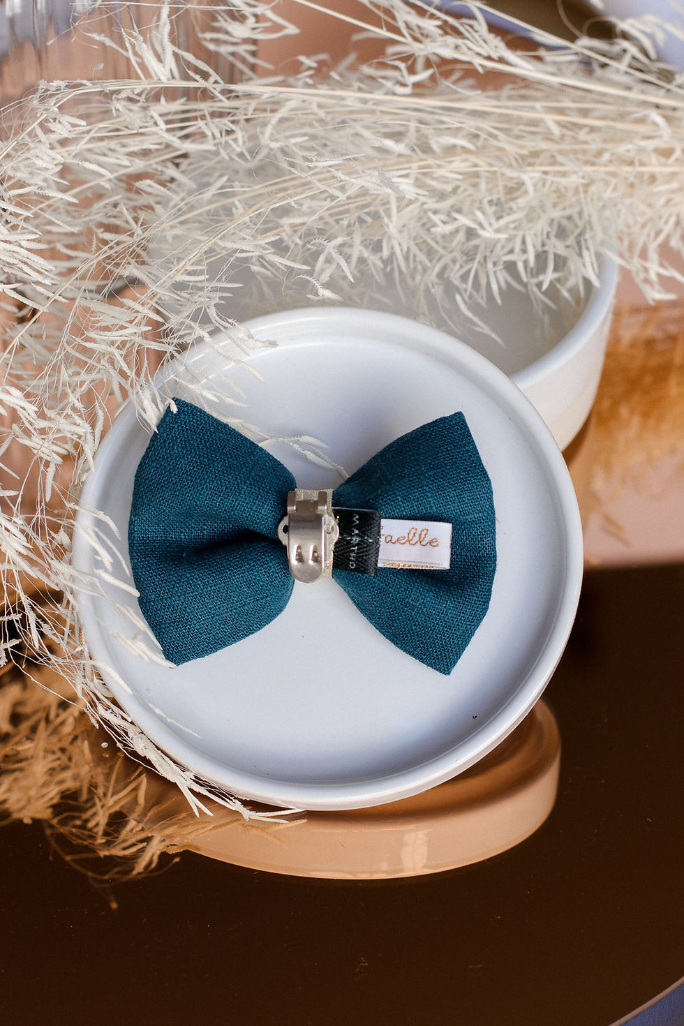 Miniature : Nodaré - Noeud à clipser “Paon”bleu paon avec centre doré et noeud en bois