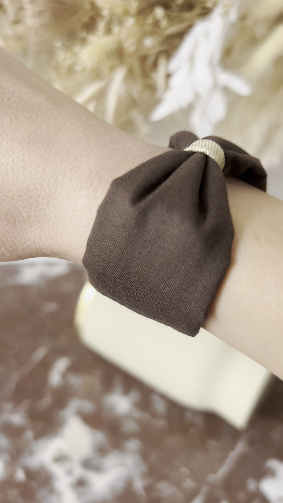 Miniature : Manchette bracelet noeud marron moka