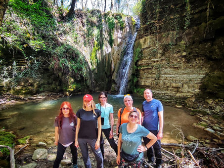 Silenzioso, insolito, verdeggiante Chianti.