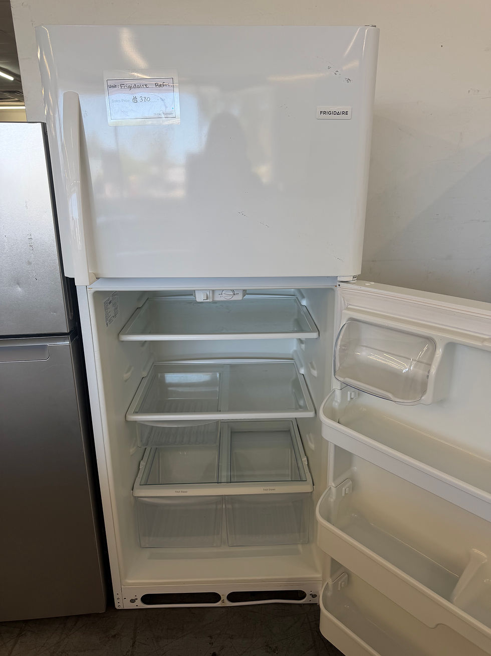 Miniatura: Frigidaire Refrigerator 
