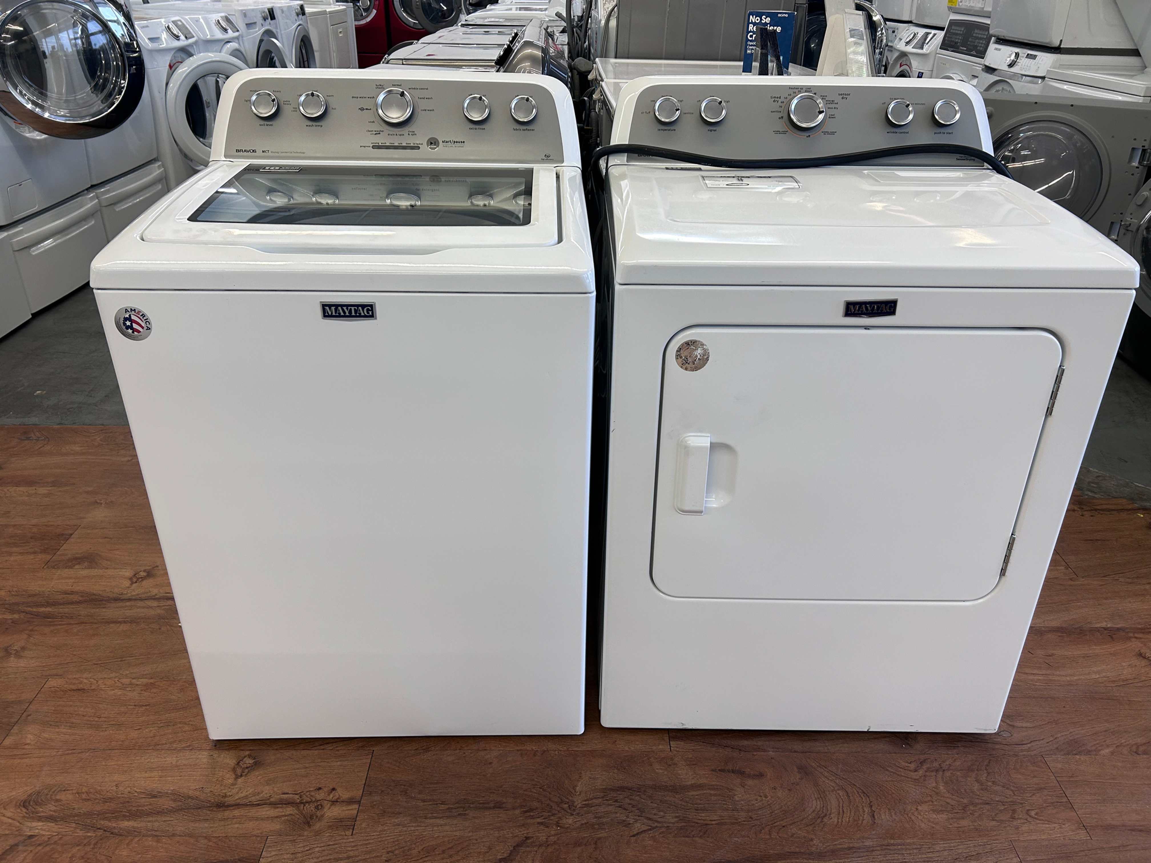 Maytag Electric Set