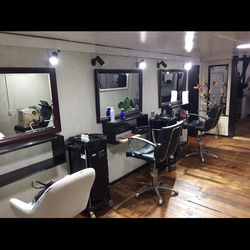 43986122_1515905925219970_69402535881809