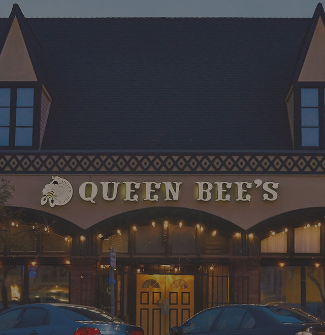 BOOKING | Queen Bee's