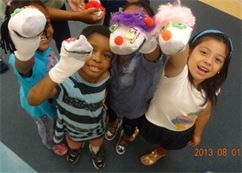 ARTS & CRAFTS PUPPET MAKING