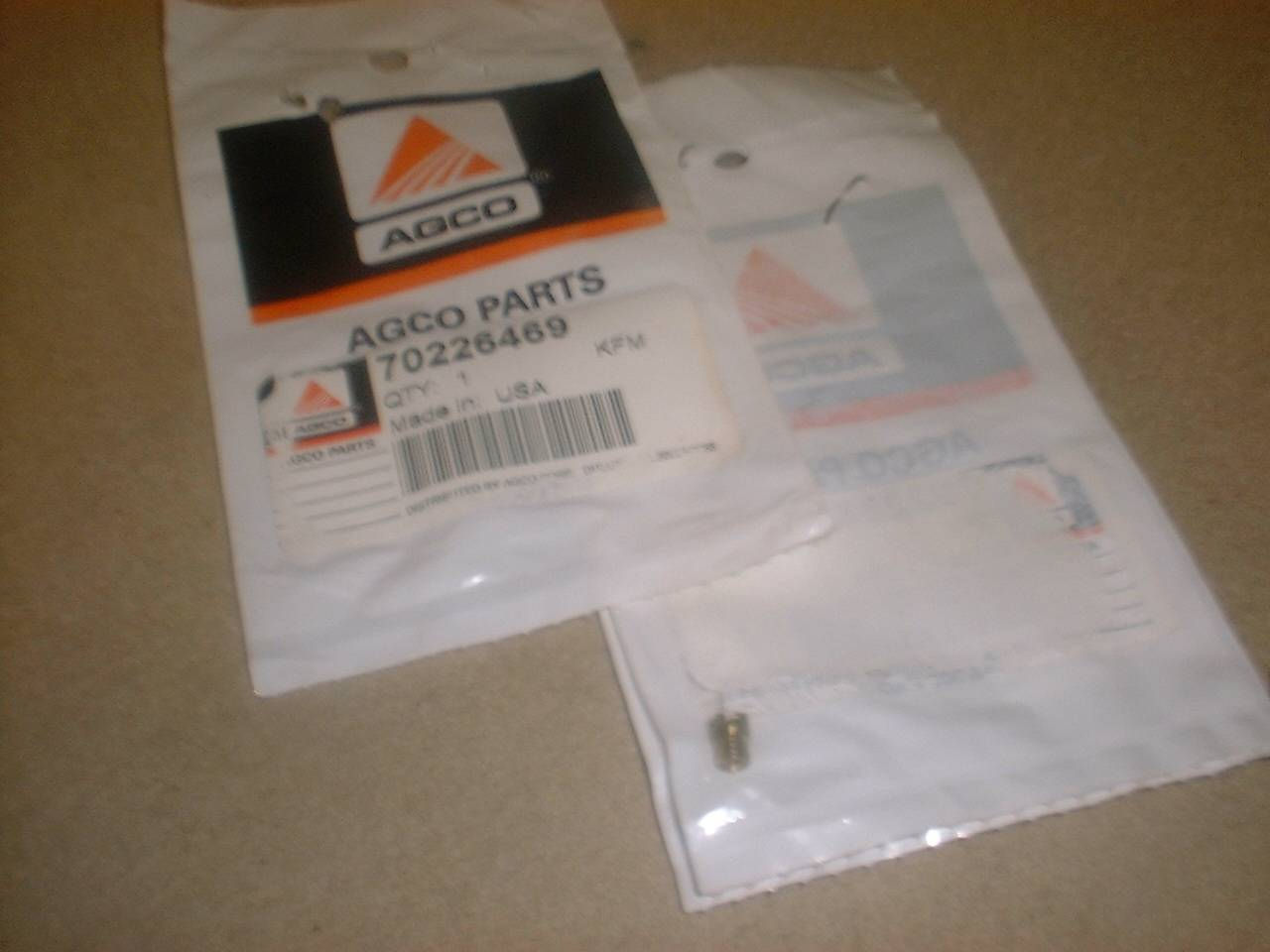 1601-28B Marvel/Schebler Large Bore Idle Jet (AC#70226469) TSX-464 Carburetor