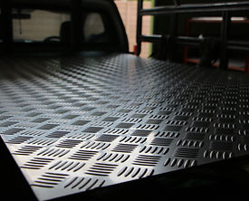 สแตนเลสแผ่นลาย