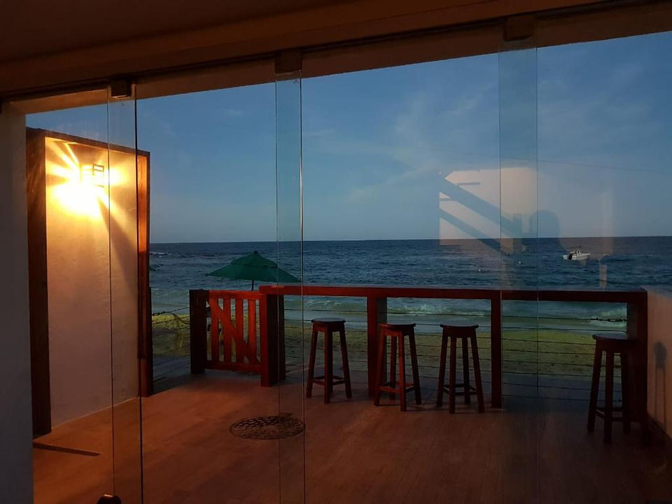 Entardecer frente ao mar
