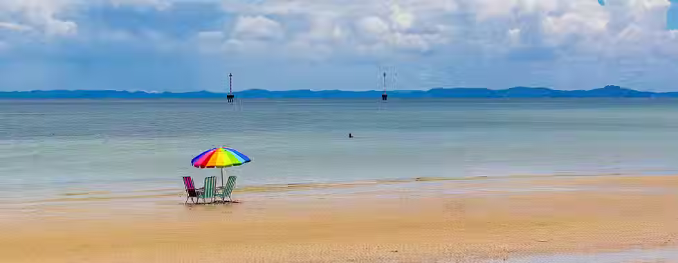 O que não esquecer de levar para praia? 8 itens imprescindíveis