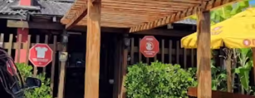 Beach Stop Stella Maris: restaurante e bar com ótimos sabores