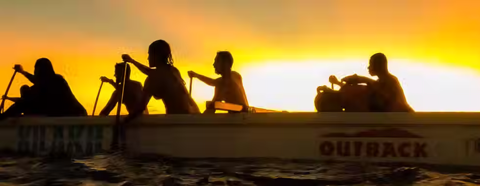 Canoa polinésia: se aventure no esporte em Salvador