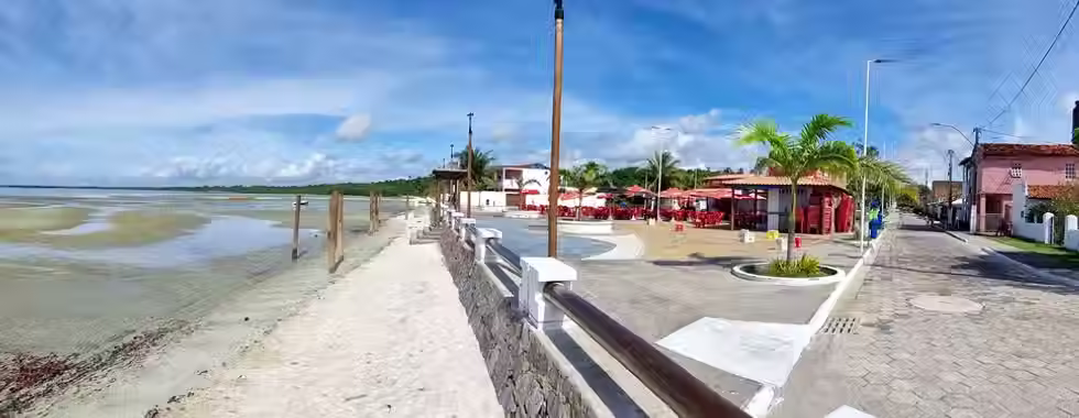 Praia de Itapema na Bahia: águas calmas e muito mais