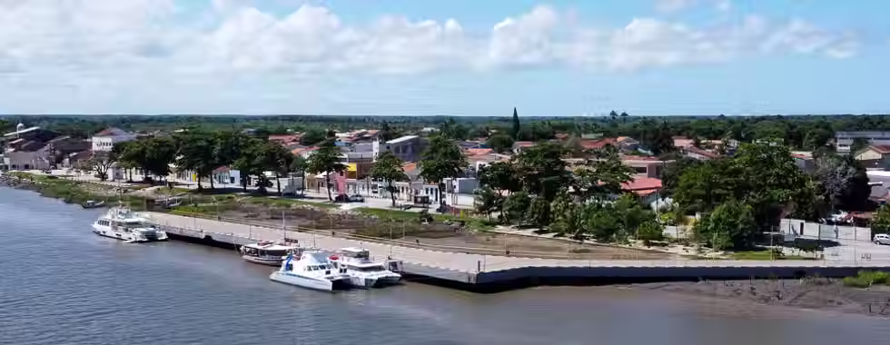 Caravelas na Bahia: praias, religiosidade e muita simpatia