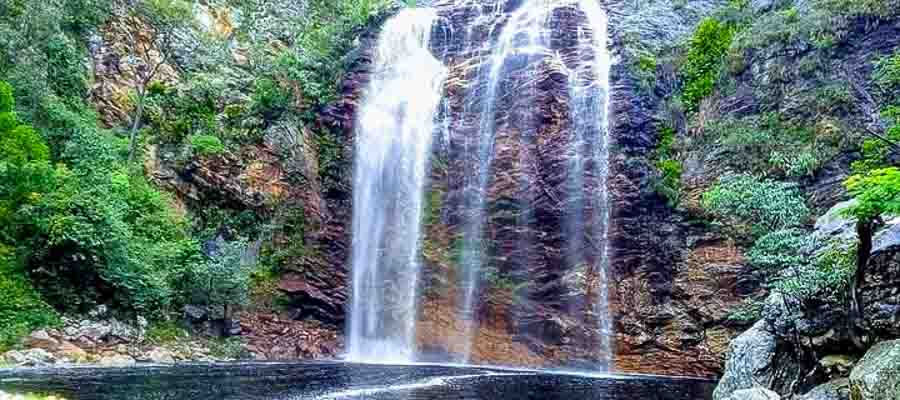 queda dagua media cachoeira do gelo jacobina o que fazer