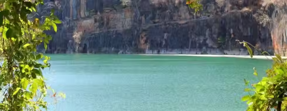 Barreiras, Bahia: sítios arqueológicos, serras e cachoeiras