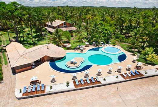 Foto aerea da piscina