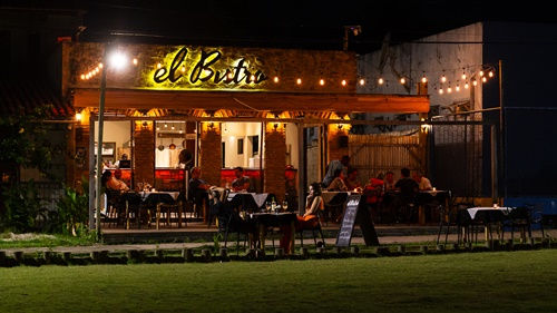 Restaurante El Bistrô na Praça santo Antônio em Boipeba