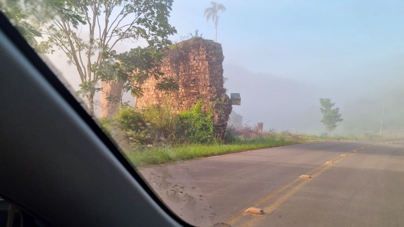 Ruínas de engenho de açúcar rodovia BA-420 Maragogipe Recôncavo Baiano