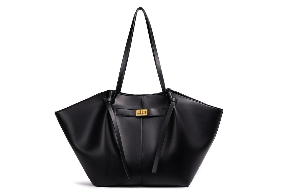Thumbnail: Lightweight Large Capacity 2025 New Bat-Shaped High Street Handbag European and 