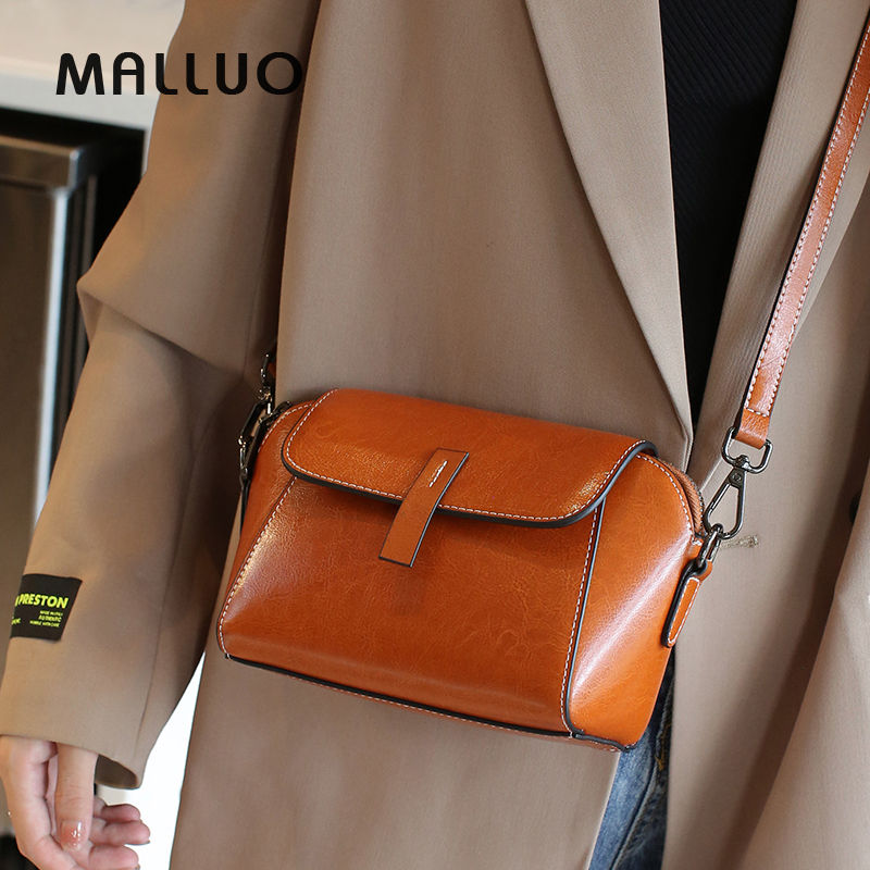 Thumbnail: Oil Wax Cowhide Genuine Leather Crossbody Small Bag for Women Fashionable Versat