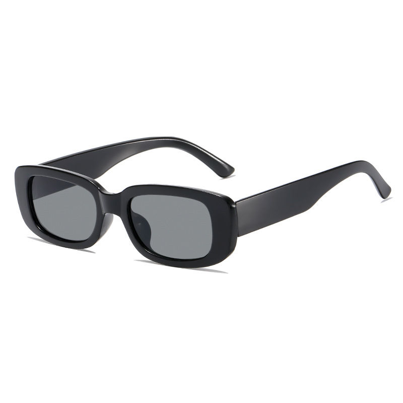 Thumbnail: Children's fashionable sunglasses, UV resistant sunglasses, girls street photogr