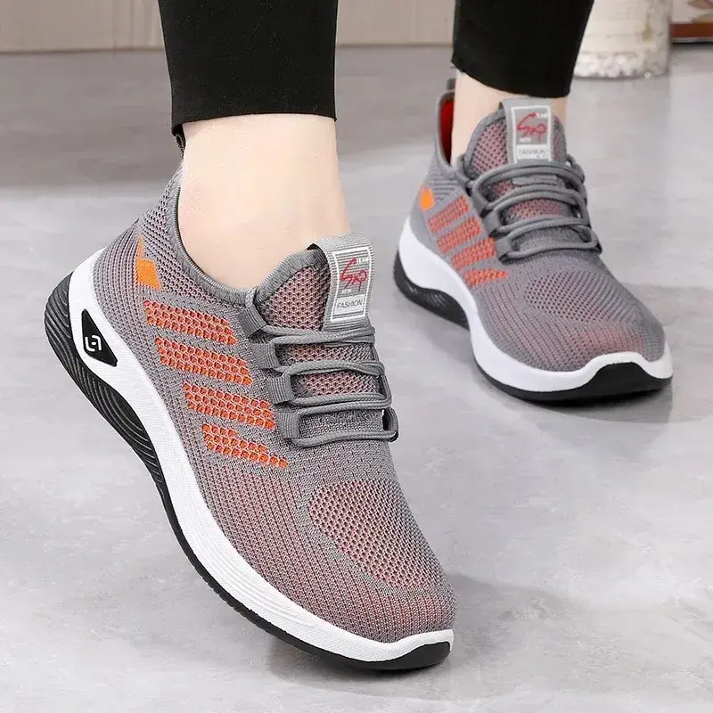 Thumbnail: Women's mesh low cut running student shoes fashion shoes new knitted sports shoe