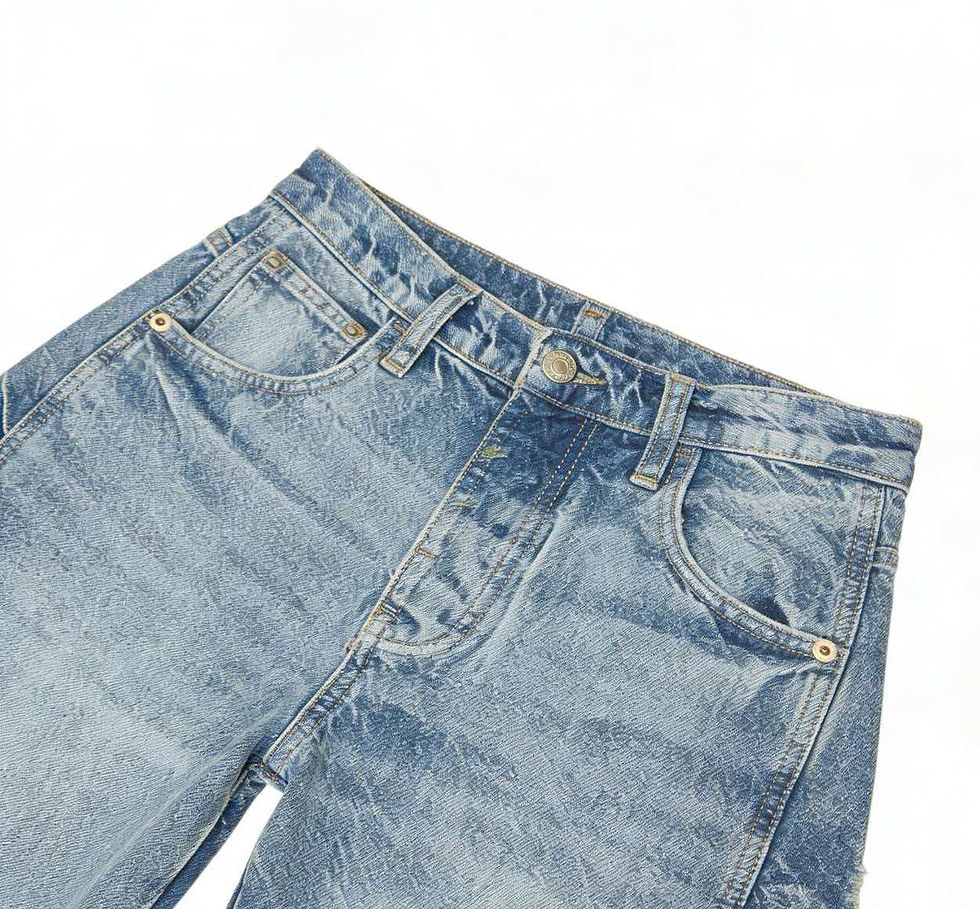 Thumbnail: Women's Relaxed-Fit Denim Curved Pants