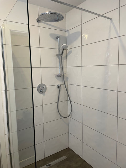 Dusche.jpeg