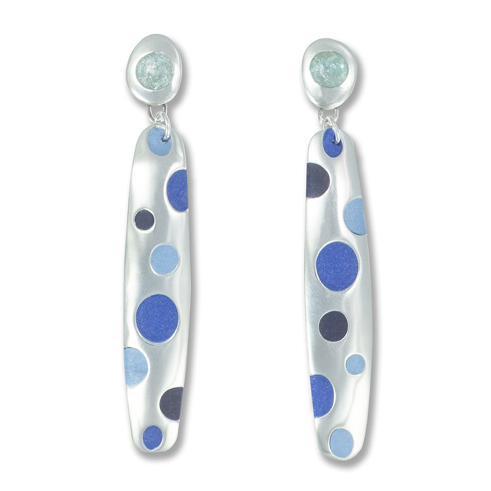 Thumbnail: Long Dotted Drops
