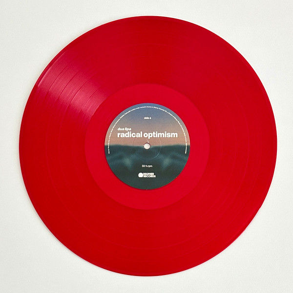 Küçük resim: Dua Lipa / Radical Optimism