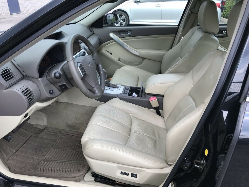 Thumbnail: 2006 Infiniti G35X