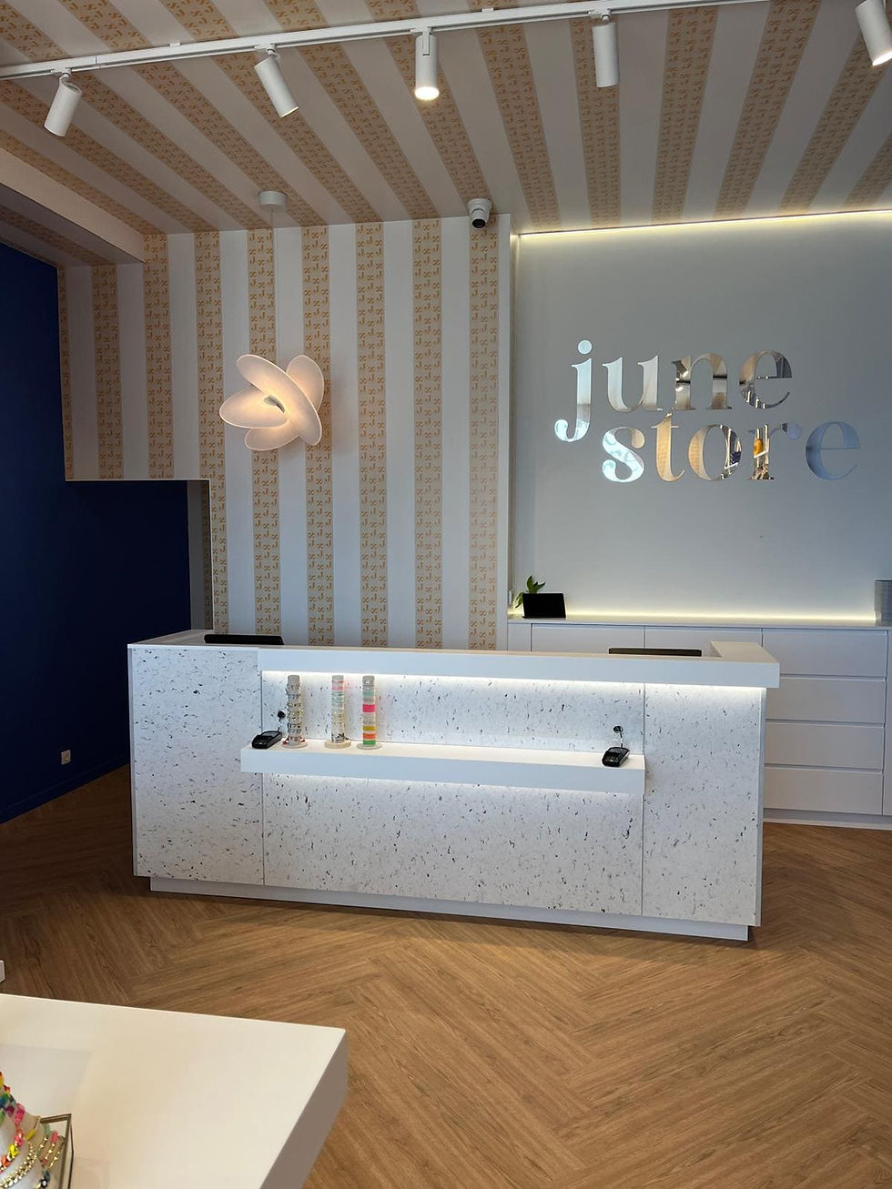respect identité visuelle June Store