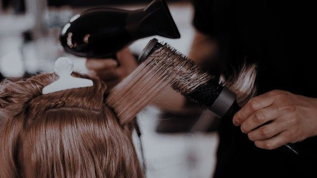 ¿El tinte va antes o después de la keratina?