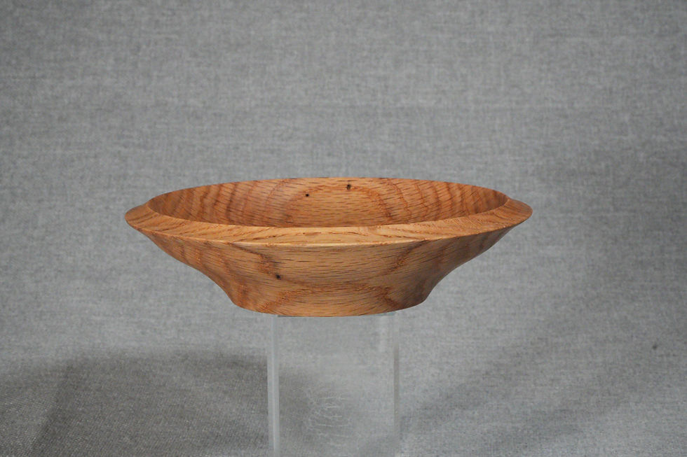 Attractive Medium Sized Oak Bowl Side 1