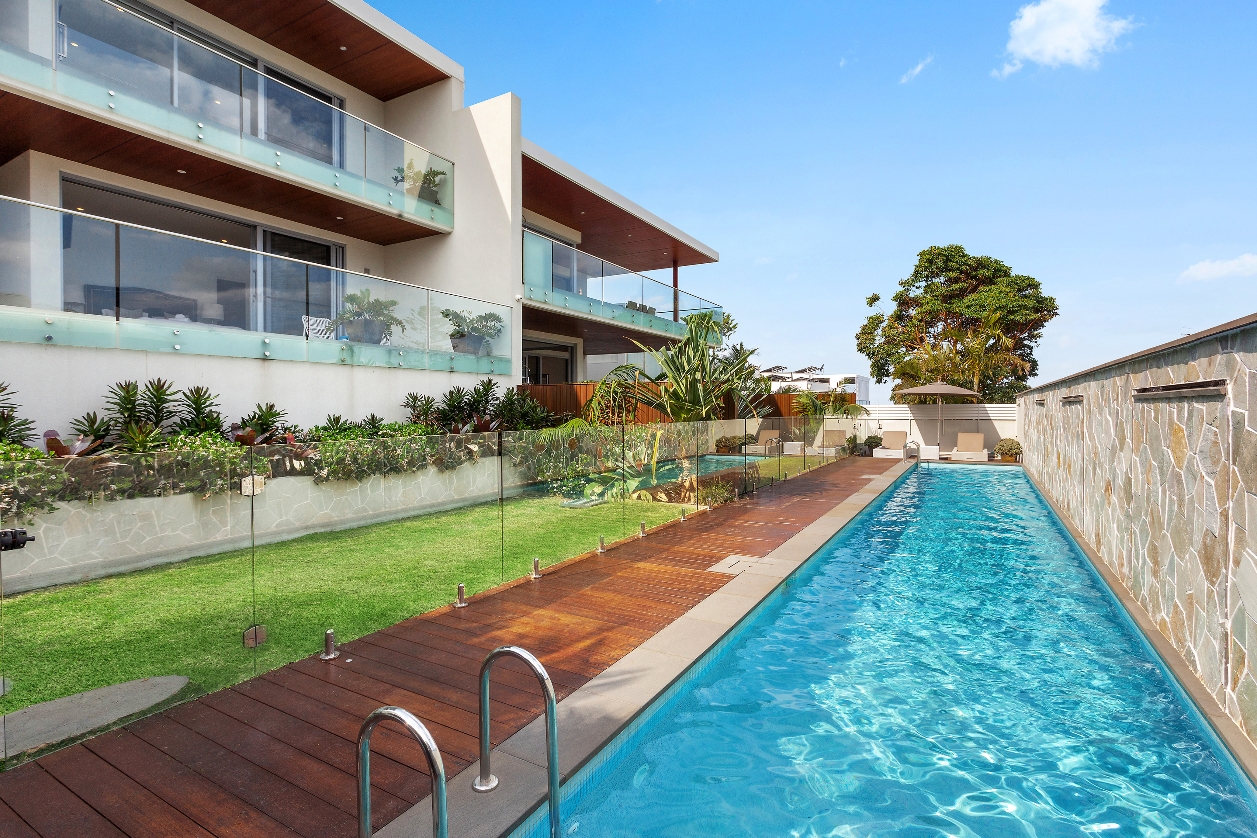 SALT Luxury Holiday Rentals Terrigal