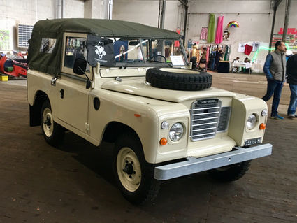 LAND ROVER 88