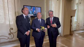 Leone d'oro al merito per il Prefetto Michele Di Bari
