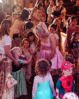 Elle Enchanted performs live at a family concert
