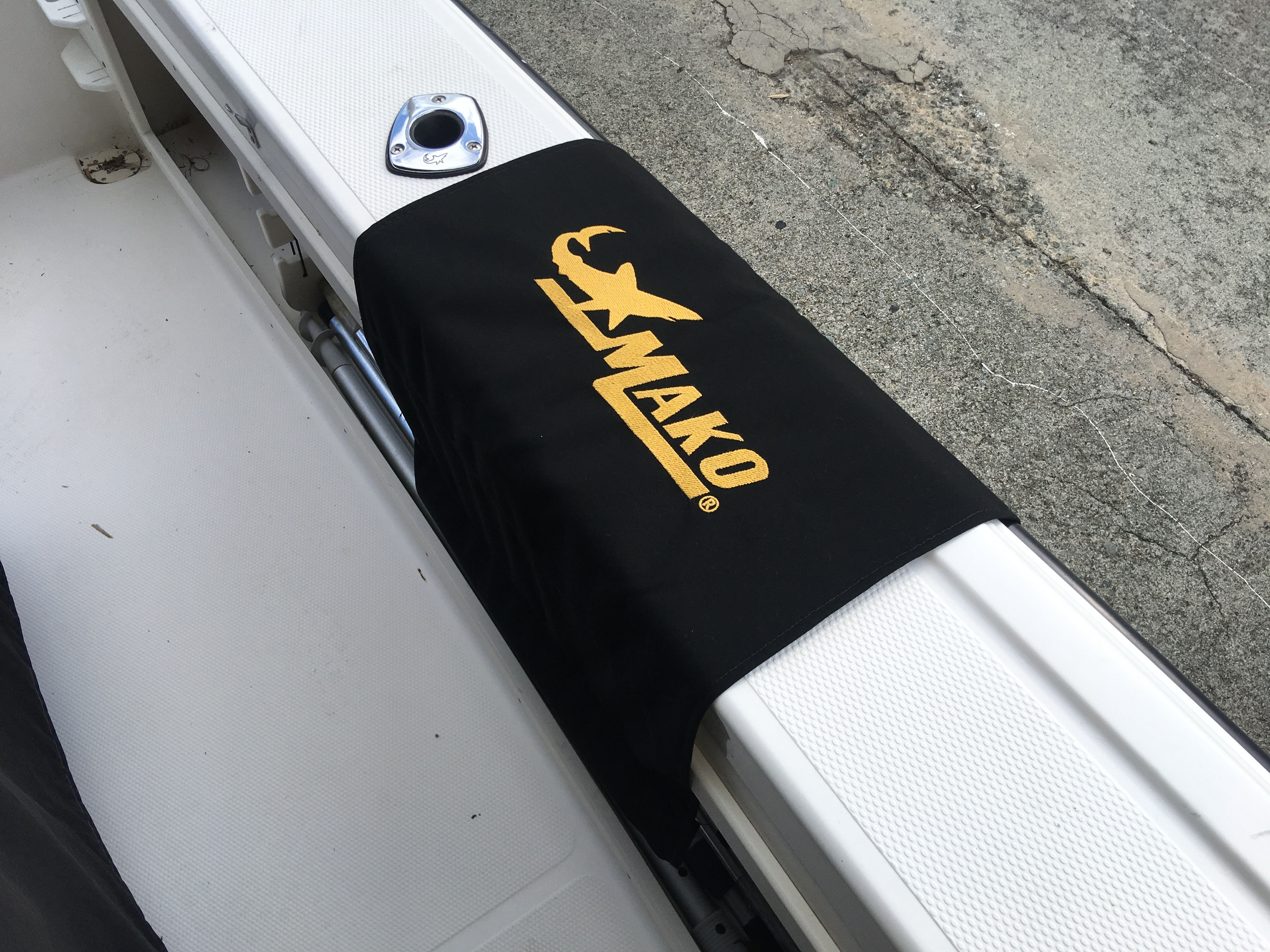 Mako Canvas Gunwale Boarding Mat 20"x36