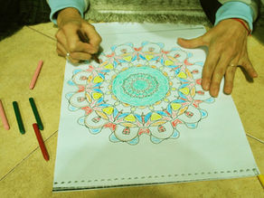 Mandalas y el adulto mayor. Tiempos de renacer.