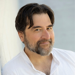 patrick-vest_hu_4045a5f9a20b327d.png