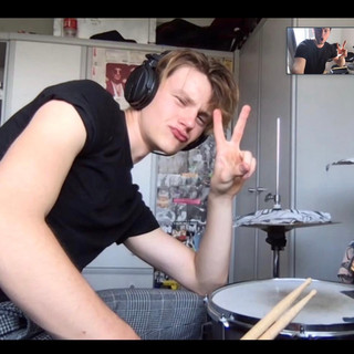 Zoom drumming tuition from online drum tutor