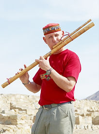 manuel miranda en caral.jpg