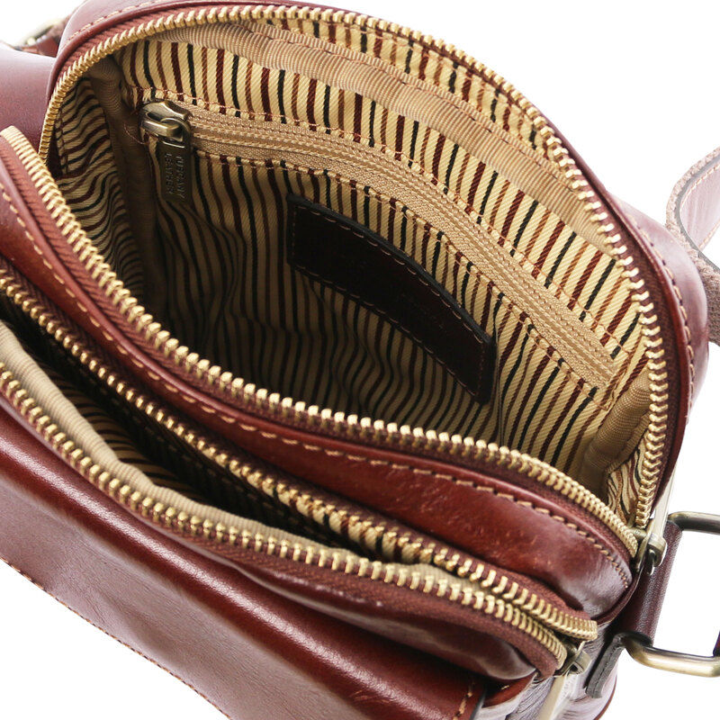 תמונה ממוזערת: Leather Crossbody Bag